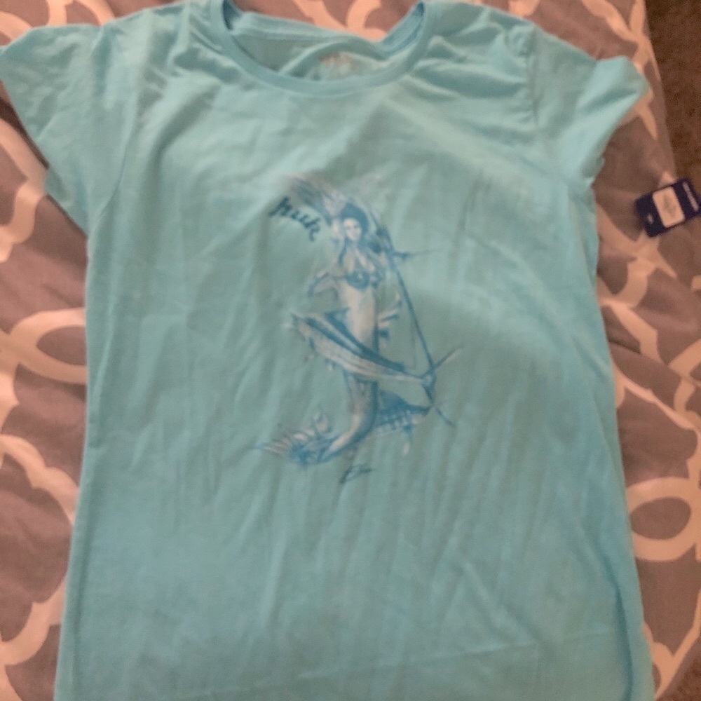 Huk brand new t shirt
